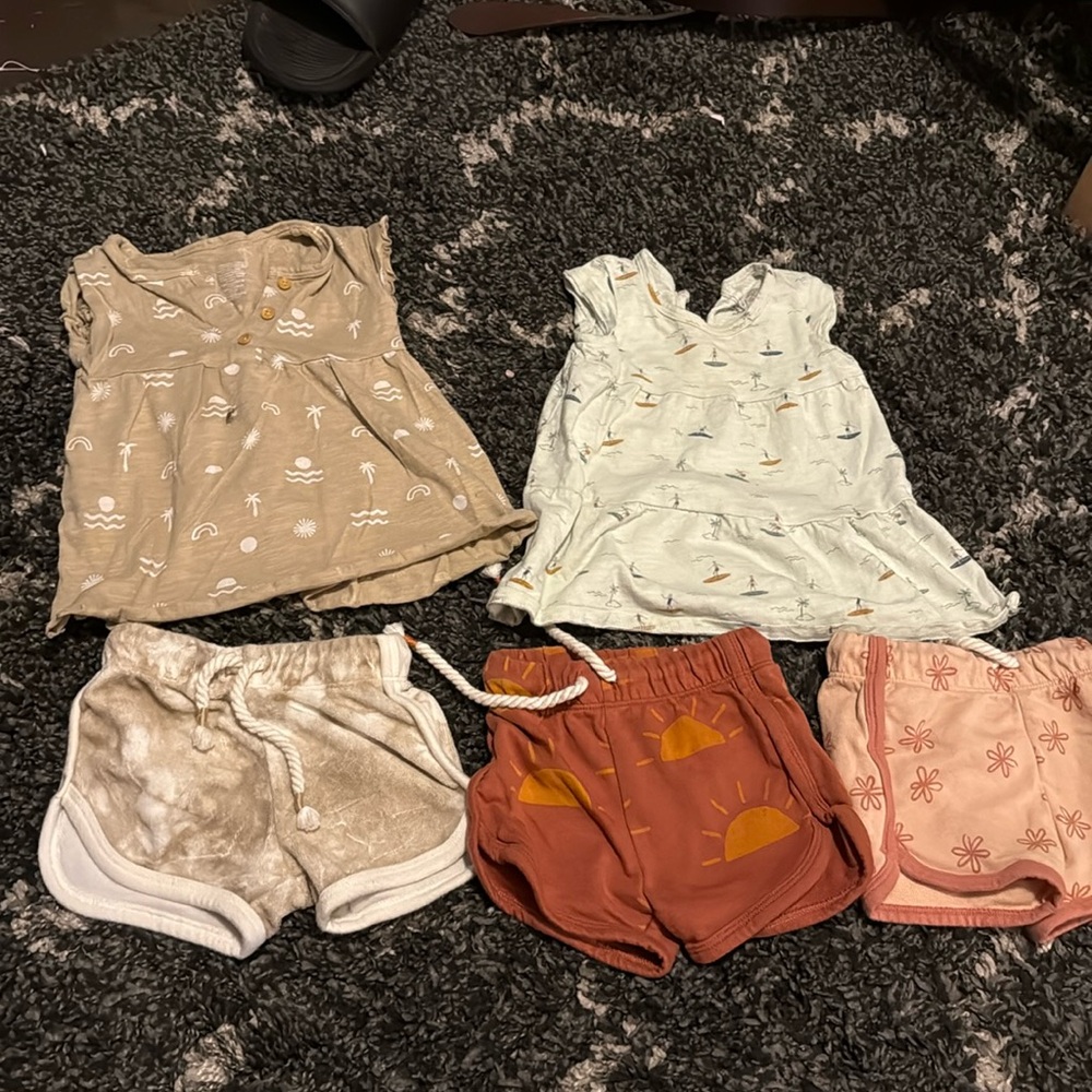 Little co bundle 6-9m